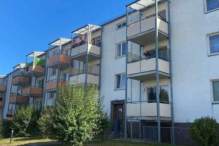 Wohnung Chemnitz Gablenz - 2 Zimmer, 47 m&sup2;, 300&euro; | Angebot:25696307