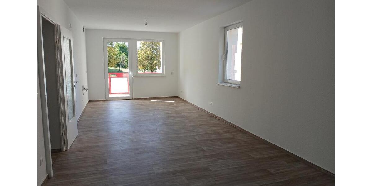 Etagenwohnung Frankenberg (Sachsen) - 5 Zimmer, 109 m&sup2;, 739&euro; | Angebot:10007252