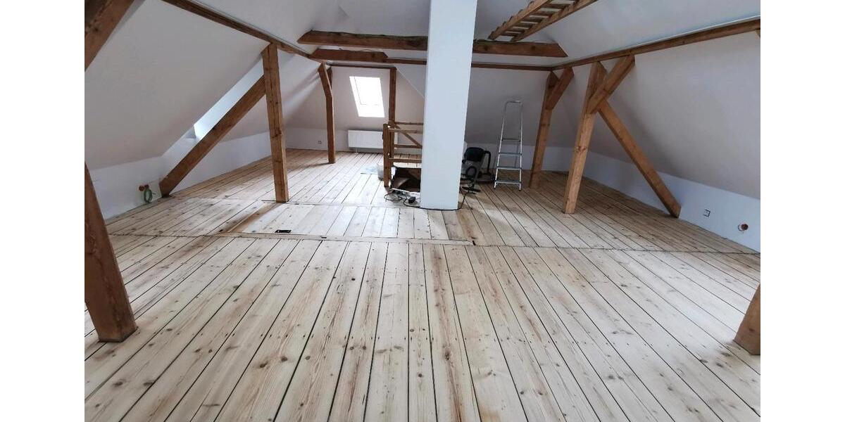 Doppelhaushälfte Amtsberg - 8 Zimmer, 140 m&sup2;, 350.000&euro; | Angebot:24627072