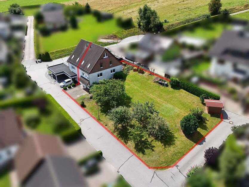 Haus zum Kaufen in Lauter-Bernsbach 259.000 € 125 m²