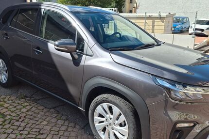 Suzuki (SX4) S-Cross 1.750 km 28.995 &euro; Mittweida 09648