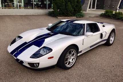Ford GT