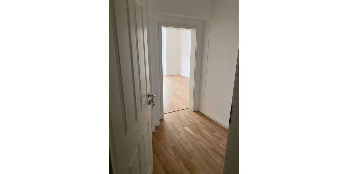 Etagenwohnung Chemnitz Yorckgebiet - 2 Zimmer, 76 m&sup2;, 456&euro; | Angebot:26843674