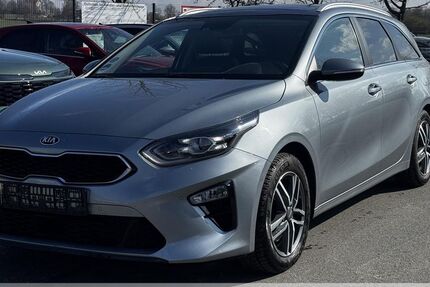 Kia ceed Sportswagon 60.000 km 16.899 &euro; Oberlungwitz 09353
