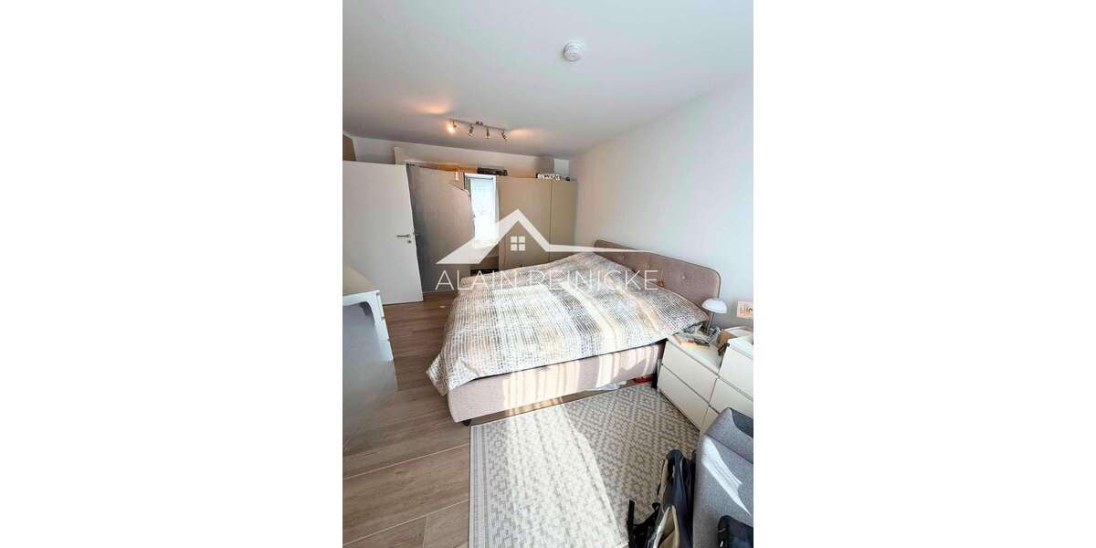 ruhig Wohnen mit Terrasse & Balkonen & TG-Stellplatz - Maisonettenwohnung Chemnitz | Angebot:25932234