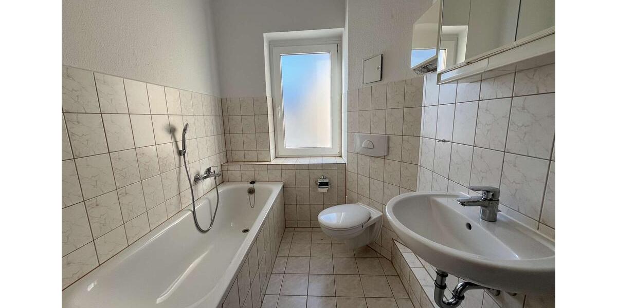 Ruhige Wohnlage trifft zentrale Lage – Wohnung mit Einbauküche 3 zimmer