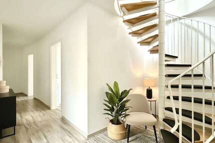 Wohnung zum Kaufen in Chemnitz 129.000 € 95.49 m² 4 zimmer