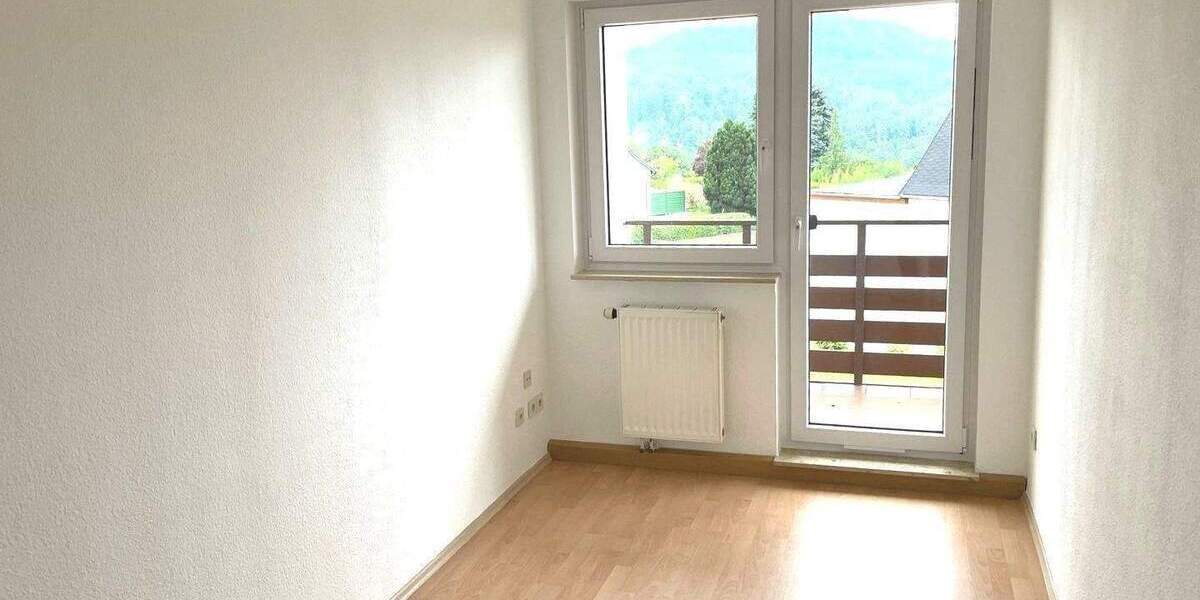 Etagenwohnung Augustusburg Erdmannsdorf - 4 Zimmer, 85 m&sup2;, 680&euro; | Angebot:24448123