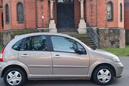 Citroen C3 33.900 km 5.980 € Hartmannsdorf 09232