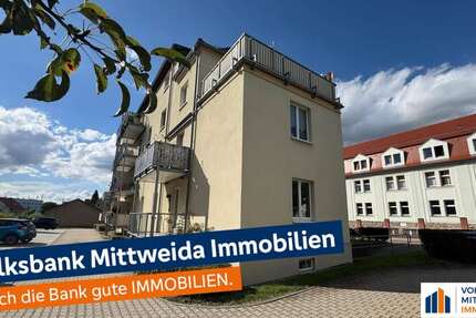 Frisch renovierte 3-Raum-Wohnung mit Balkon und bodentiefer Dusche! - Wohnung Frankenberg | Angebot:27302075