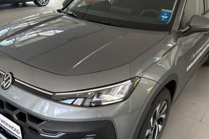 VW T-Roc 2.104 km 37.300 &euro; Chemnitz 09116