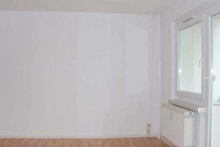 Wohnung zum Mieten in Chemnitz 205 € 34.68 m² 1 zimmer