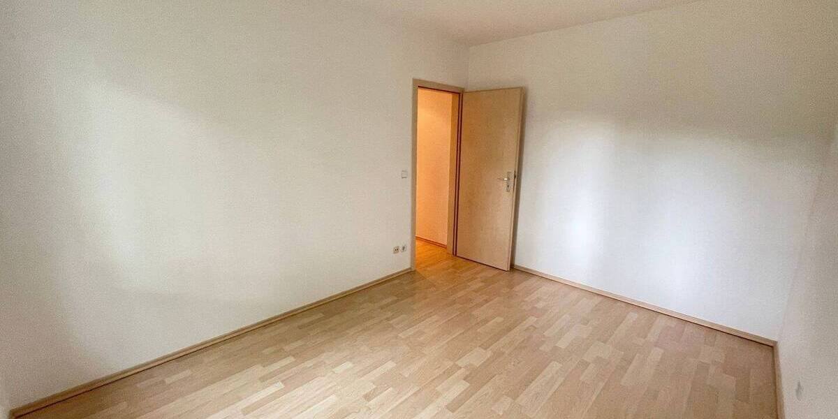 Etagenwohnung Chemnitz Gablenz - 2 Zimmer, 51 m&sup2;, 333&euro; | Angebot:26453664