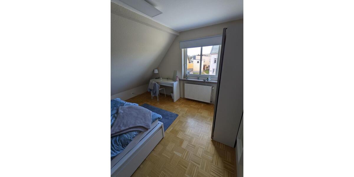 Etagenwohnung Limbach-Oberfrohna Oberfrohna - 2 Zimmer, 59 m&sup2;, 370&euro; | Angebot:26662903