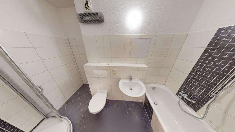Wohnung zum Mieten in Chemnitz 410 € 72.64 m²