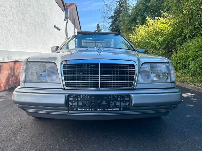 E 200