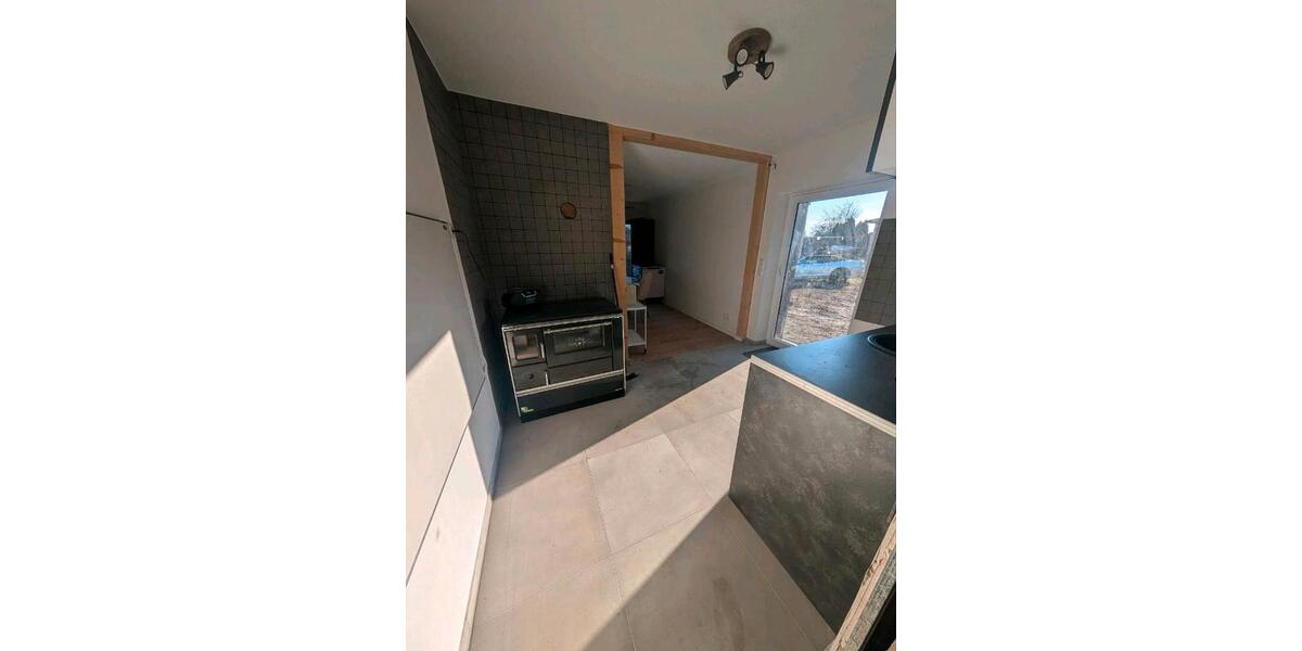 Einfamilienhaus Glauchau - 3 Zimmer, 130 m&sup2;, 250.000&euro; | Angebot:26699973