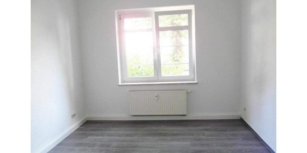 Erdgeschoßwohnung Chemnitz Ebersdorf - 3 Zimmer, 74 m&sup2;, 445&euro; | Angebot:25804812