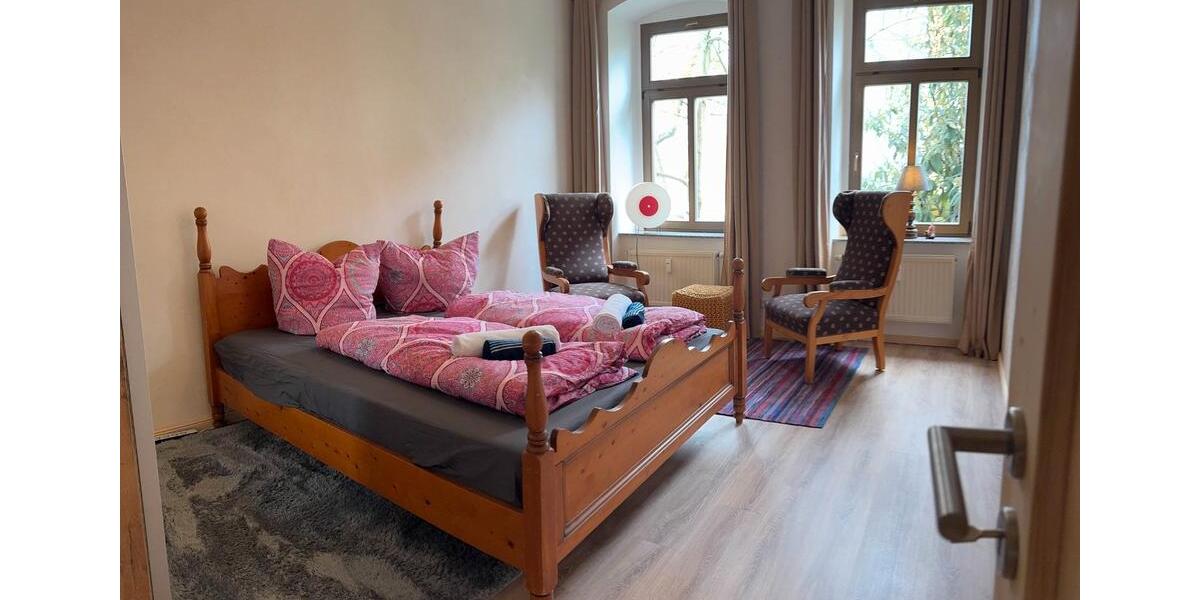 Hochparterre Chemnitz Helbersdorf - 4 Zimmer, 92 m&sup2;, 145.000&euro; | Angebot:26302745