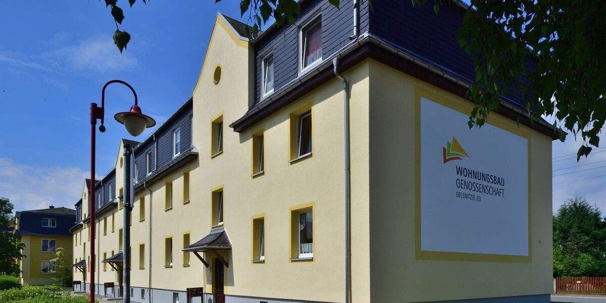 Etagenwohnung Oelsnitz Oelsnitz - 2 Zimmer, 57 m&sup2;, 374&euro; | Angebot:25313841