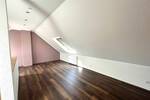 Etagenwohnung Chemnitz Bernsdorf - 3 Zimmer, 84 m&sup2;, 520&euro; | Angebot:26929820