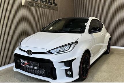 Toyota Yaris 12.800 km 33.899 &euro; Chemnitz 09125