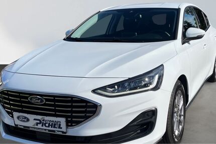 Ford Focus 10.544 km 22.610 € Chemnitz 09114