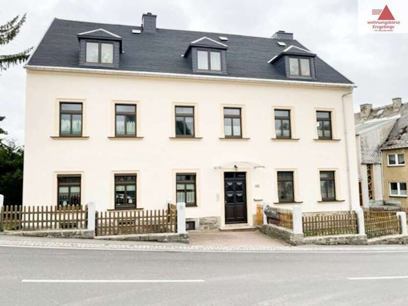 Haus zum Kaufen in Wiesa Schönfeld 149.000 € 260 m²