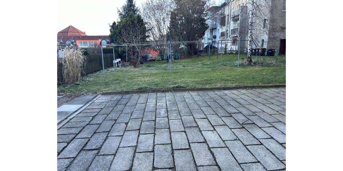 3,5-Raum Wohnung im 2. OG - günstig gelegen! Garten! AB 01.02.2026 4 zimmer