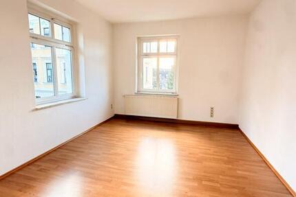 Direkt im Zentrum von Annaberg wohnen – 2-Raum-Wohnung mit Gartennutzung!! 2 zimmer