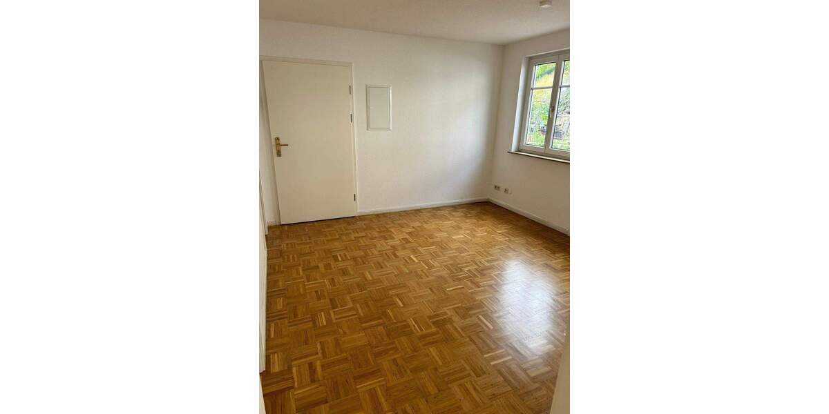 Etagenwohnung Augustusburg - 5 Zimmer, 137 m&sup2;, 825&euro; | Angebot:26037489