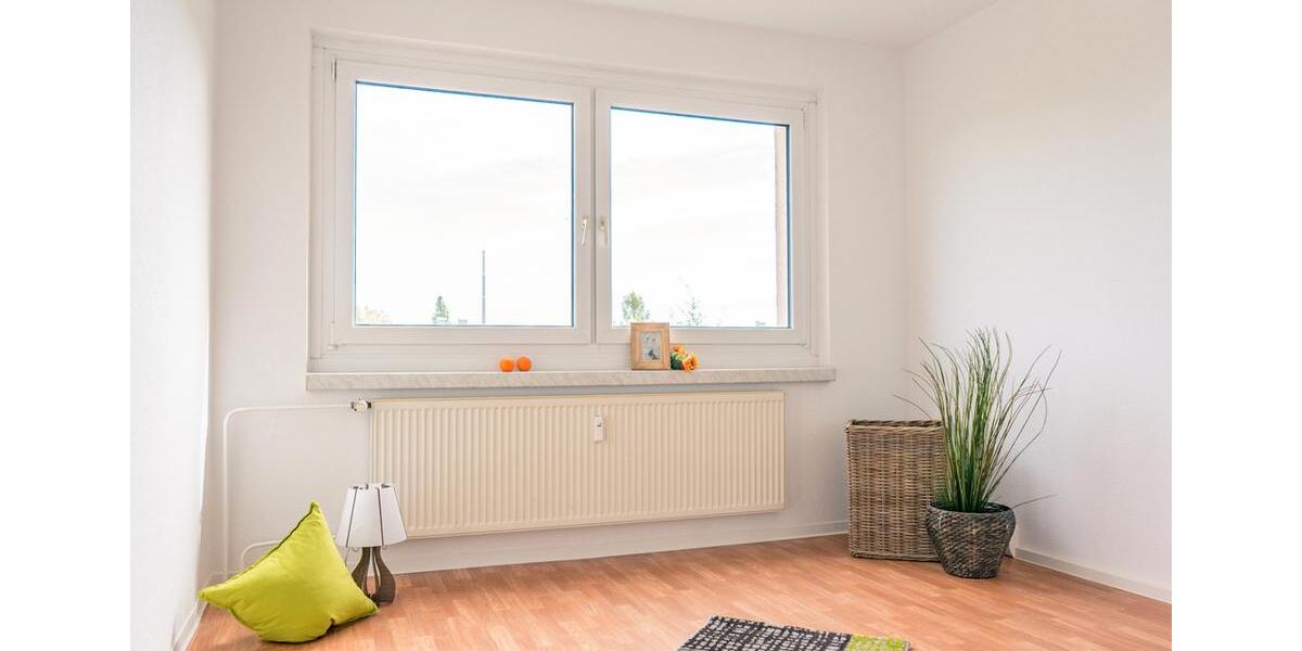 Erdgeschoßwohnung Chemnitz Helbersdorf - 3 Zimmer, 54 m&sup2;, 241&euro; | Angebot:26701329