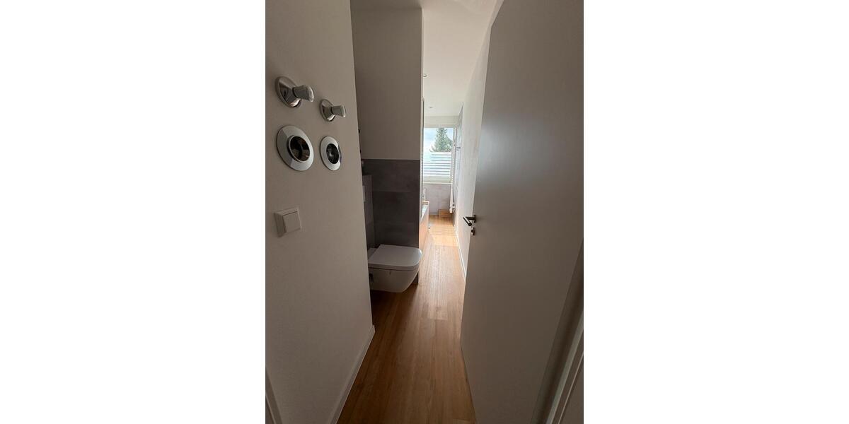 Etagenwohnung Chemnitz Kapellenberg - 1 Zimmer, 42 m&sup2;, 430&euro; | Angebot:26254472