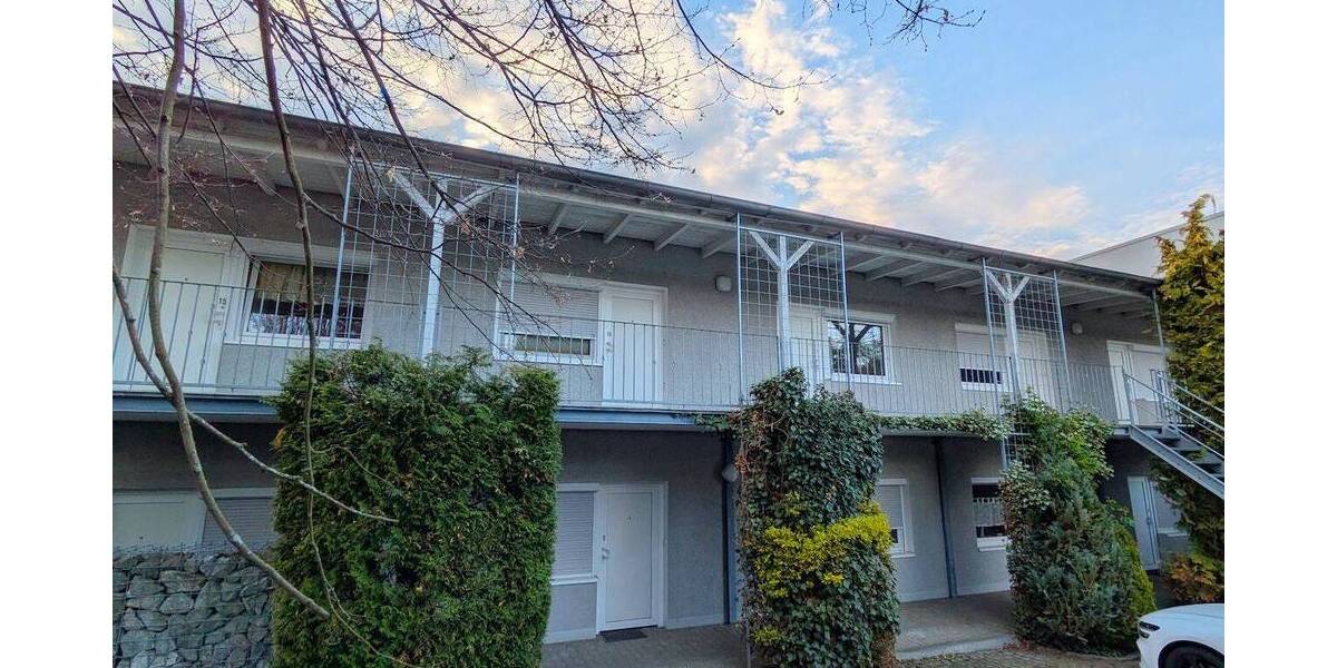 Etagenwohnung Burgstädt Burkersdorf - 2 Zimmer, 48 m&sup2;, 410&euro; | Angebot:26797180