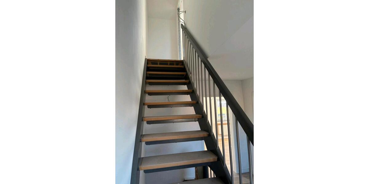 Etagenwohnung Mittweida - 2 Zimmer, 90 m&sup2;, 1.200&euro; | Angebot:26265623