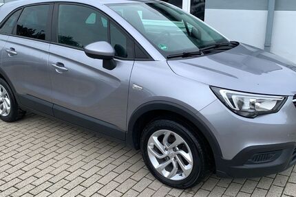 Opel Crossland (X) 118.000 km 10.990 &euro; Chemnitz OT Mittelbach 09224