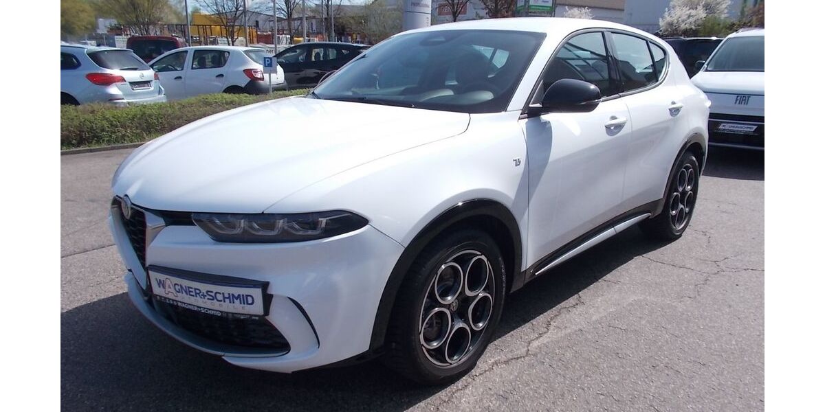 Alfa Romeo Tonale 18.784 km 31.890 € Waldheim 04736