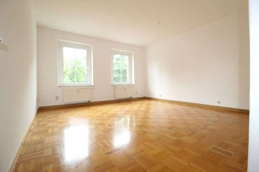 Wohnung zum Kaufen in Rochlitz 59.000 € 62 m²