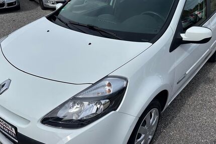 Renault Clio 73.000 km 3.990 &euro; Röhrsdorf Chemnitz 09247