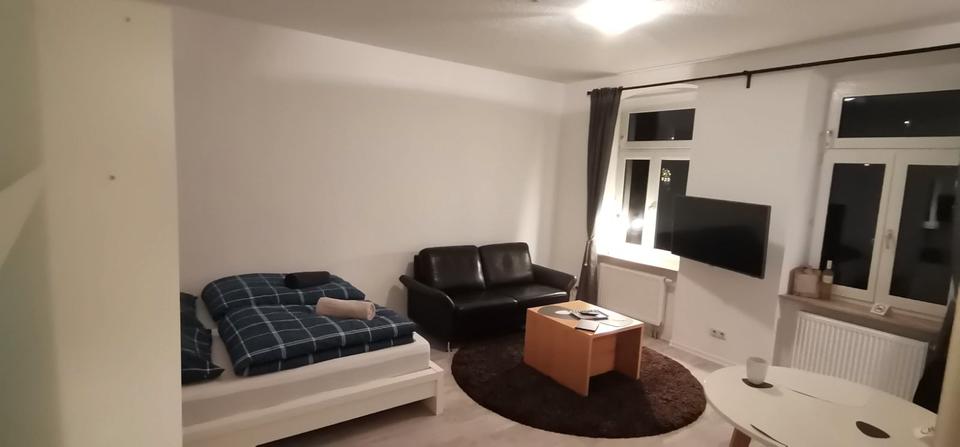 Etagenwohnung Chemnitz Kapellenberg - 1 Zimmer, 30 m&sup2;, 500&euro; | Angebot:26253217