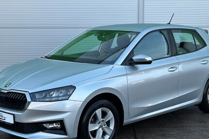 Skoda Fabia 11.473 km 15.930 € Zwönitz / OT Dorfchemnitz 08297