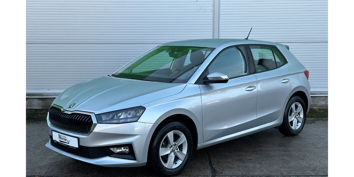 Skoda Fabia 11.473 km 15.930 € Zwönitz / OT Dorfchemnitz 08297