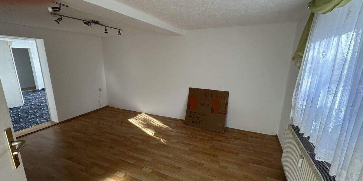 Mehrfamilienhaus, Wohnhaus Leubsdorf - 1 Zimmer, 59.000&euro; | Angebot:25690428