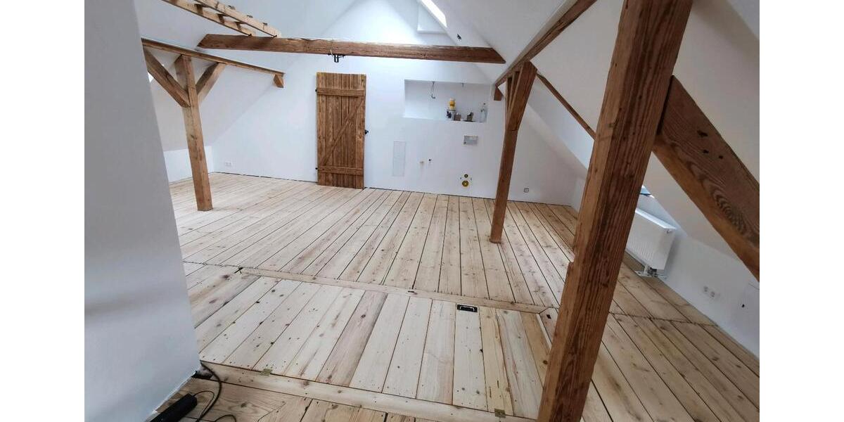 Doppelhaushälfte Amtsberg - 8 Zimmer, 140 m&sup2;, 350.000&euro; | Angebot:24627072