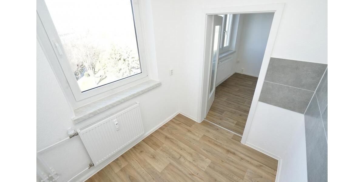 Etagenwohnung Chemnitz Adelsberg - 2 Zimmer, 46 m&sup2;, 254&euro; | Angebot:26423698