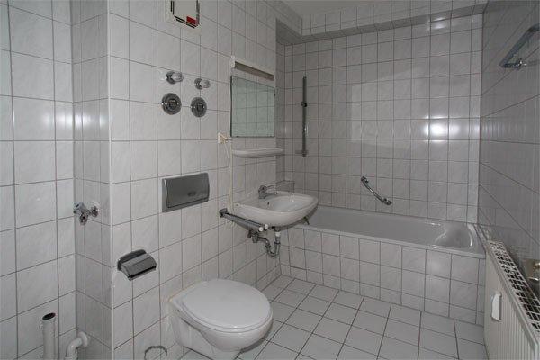 Dachgeschoßwohnung Chemnitz Altendorf - 2 Zimmer, 50 m&sup2;, 260&euro; | Angebot:26163019
