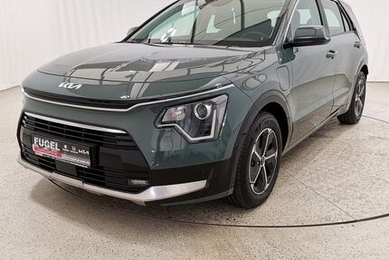 Kia Niro 11.398 km 28.449 € Chemnitz - Mittelbach 09224