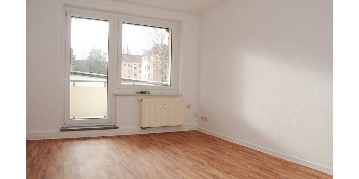 Etagenwohnung Chemnitz Lutherviertel - 3 Zimmer, 59 m&sup2;, 357&euro; | Angebot:26917500