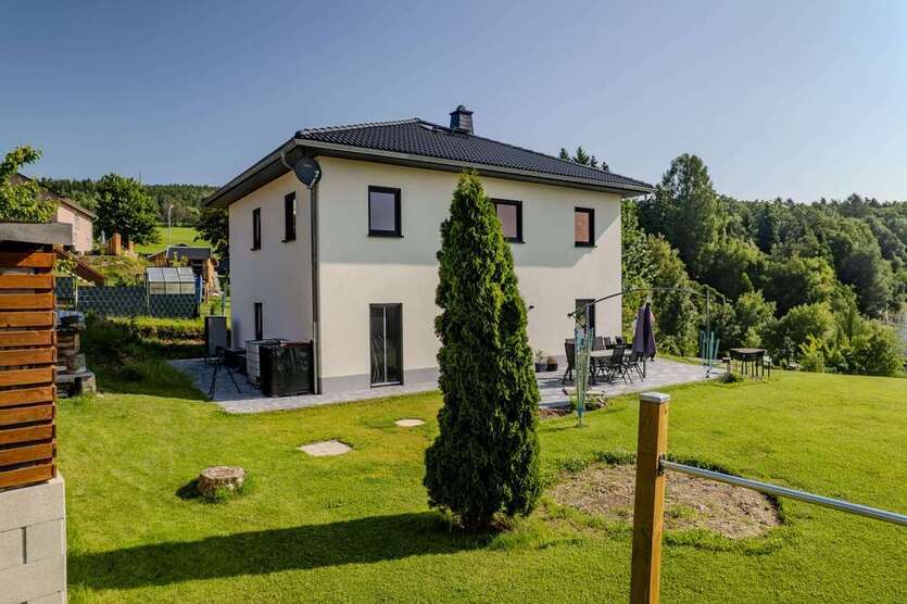 Haus zum Kaufen in Grünhain-Beierfeld 395.550 € 150 m²