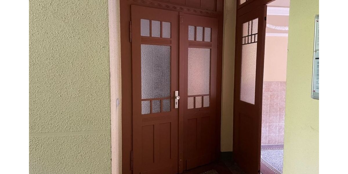 Kleines Appartement mit großem Balkon ab sofort für Eigennutzer frei! 2 zimmer